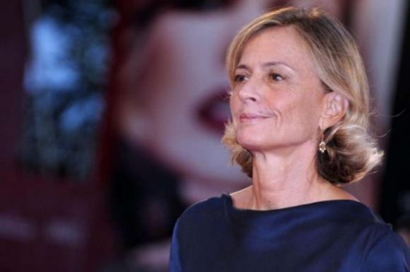 Il conto shock in un bar a Roma, Paola Comencini mostra lo scontrino: “75 euro, un covo di ladri”