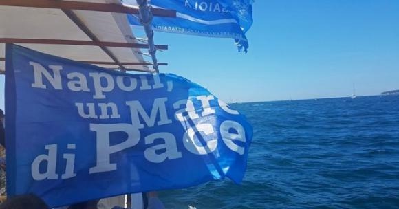 Sea Watch 3, Carola Rackete: “Chiedo scusa agli agenti, dovevo attraccare. A bordo atti di autolesionismo”