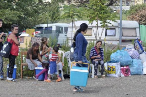 Cinque nomadi arrestate mentre Fico pronunciava il suo discorso in favore dei rom