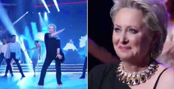 Ballando con le Stelle, Carolyn Smith ricomincia la chemio dopo la fine del programma: “Resto positiva”