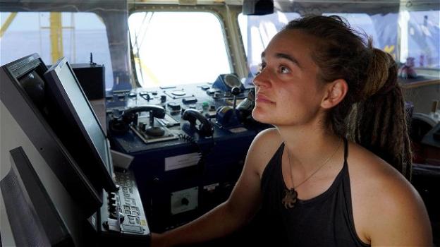 Polemica sull’igiene personale di Carola Rackete: insulti al capitano della Sea Watch 3