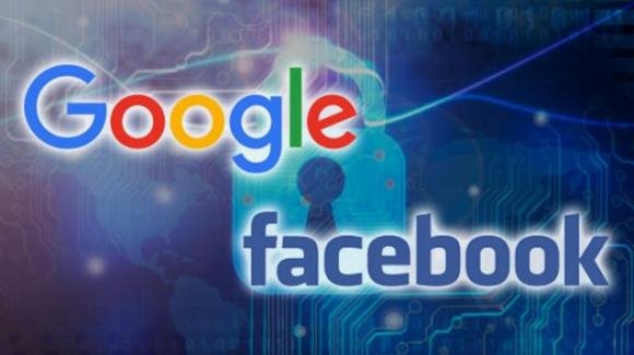 Google e Facebook: problemi con la privacy (e multe) per Google Maps e Messenger Kids