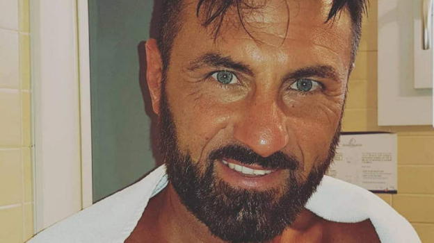 U&D Over, Sossio Aruta lancia un singolare appello su Instagram per realizzare il suo sogno