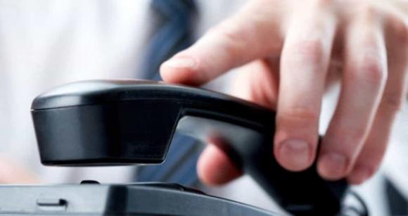 Truffe telefoniche: non dite mai queste parole per evitare di cadere nella trappola