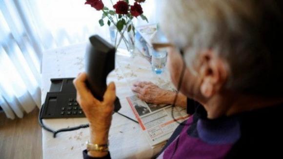 Truffe telefoniche: non dite mai queste parole per evitare di cadere nella trappola