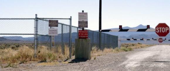Area 51, 600mila persone pronte a invaderla: “Entreremo correndo come Naruto”