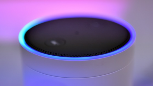 Amazon Alexa, l’assistente intelligente ha salvato una ragazza dai maltrattamenti del compagno