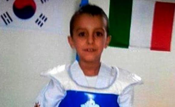 Omicidio Lorys, emergono nuove testimonianze: ecco come la madre lo umiliava