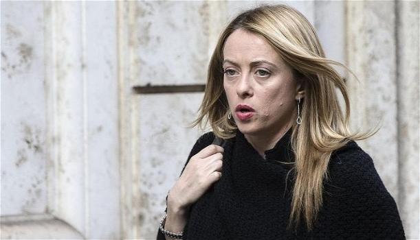Giorgia Meloni vs Carola Rackete, insulti sul web per la leader di Fratelli d’Italia