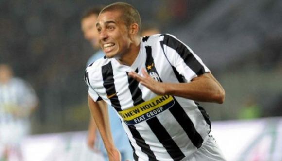 Trezeguet fermato ubriaco alla guida del SUV insulta gli agenti