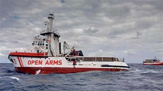 Open Arms: sequestrata la nave e ordine di sbarco dei migranti