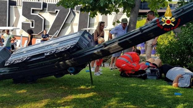 Sette feriti in un parco divertimenti del veronese, causa trenino ribaltato
