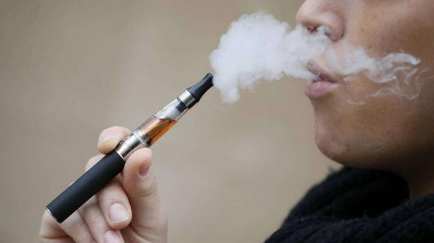 La sigaretta elettronica uccide: ecco il primo decesso dovuto allo svapare