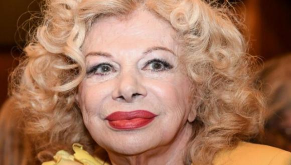 Sandra Milo si innamora ancora a 86 anni: il fidanzato ha 37 anni in meno