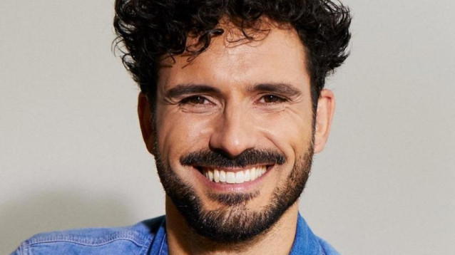 Lo chef Marco Bianchi parla del suo coming out: la confessione alla moglie e alla figlia