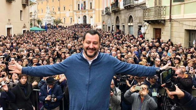 Matteo Salvin rifiuta il confronto in Tv con Renzi e preferisce parlare con i cittadini