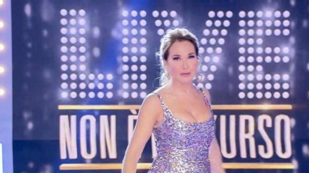 Live – Non è la D’Urso: ecco gli ospiti della seconda puntata