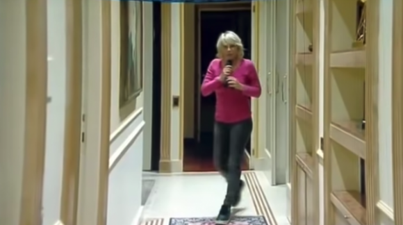 Maria De Filippi e Maurizio Costanzo mostrano la loro casa: è grandissima e arredata con gusto