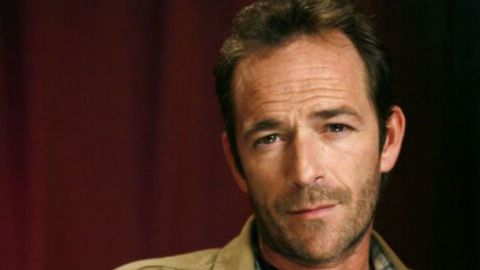 Il cast di Beverly Hills 90210 ha organizzato una raccolta fondi in onore di Luke Perry