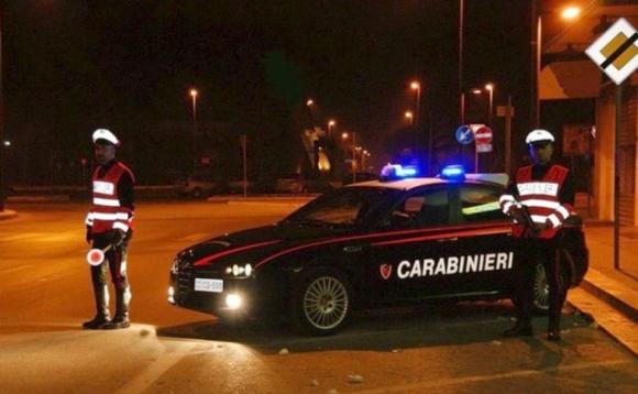 “Scommettete che non sono ubriaco?” E invece lo era, patente ritirata