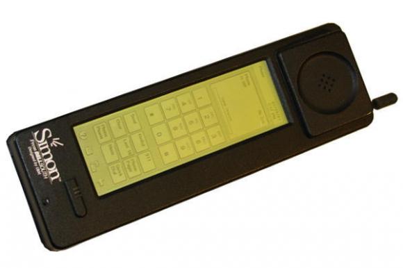 I 10 cellulari che hanno fatto la storia (prima dell’arrivo degli smartphone)