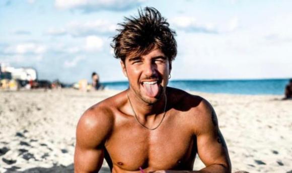Andrea Damante: notte di fuoco con un’ex del Grande Fratello? Ecco gli indizi