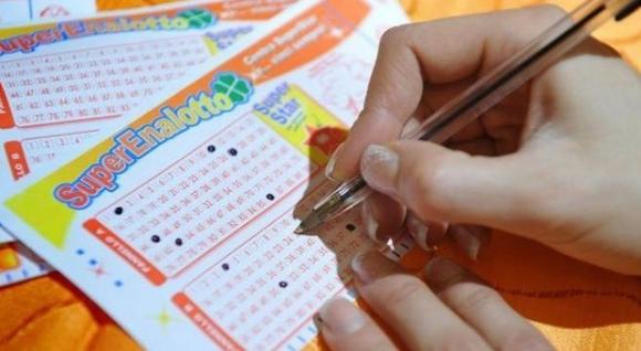 Superenalotto, il vincitore del montepremi più alto della storia non si è ancora presentato