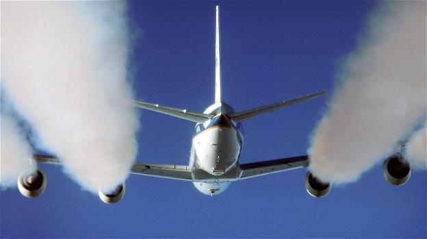 L’aereo è il mezzo di trasporto più inquinante: emette il 2% di tutta la CO2 prodotta nel mondo