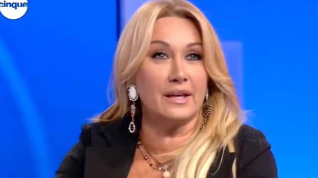 "Mattino Cinque": Simona Tagli parla del suo voto di castità fatto 10 anni fa