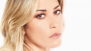 Elena Santarelli scrive un libro e racconta la malattia del figlio: