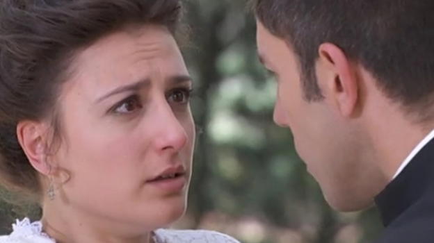 Una Vita, anticipazioni puntata serale 8 ottobre: Lucia manipolata da padre Telmo