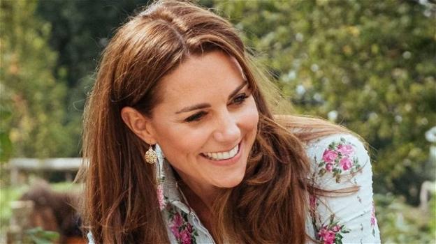 Kate Middleton mostra i piedi: il drastico cambio di look lascia senza fiato