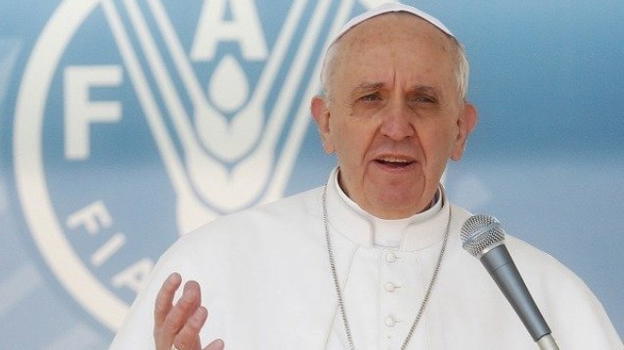 Papa Francesco: sobrietà e semplicità combattono i disturbi alimentari