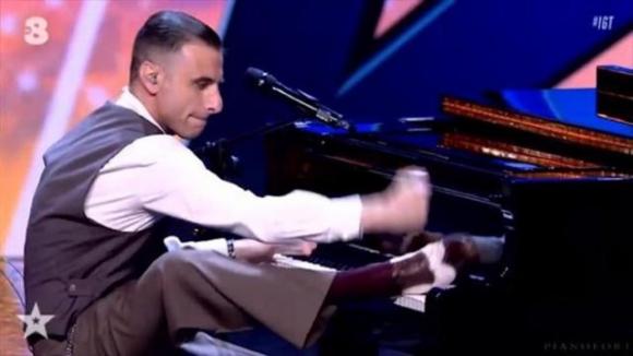 Vincitore di Italia’s Got Talent accoltella l’amico e poi si scusa: “Sono un tipo impulsivo”