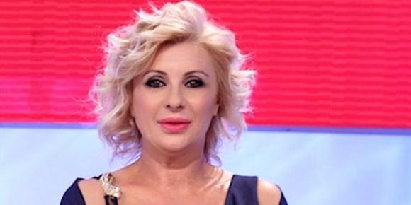 Lo scherzo a Le Iene finisce male: Tina Cipollari denuncia il figlio