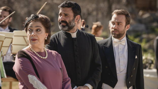 Il Segreto, anticipazioni 4 novembre 2019: Francisca sospetta che Severo stia tramando qualcosa