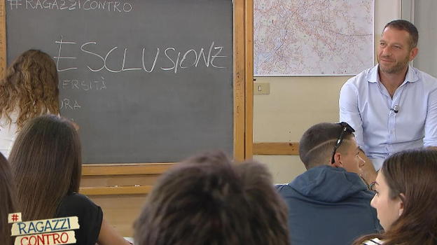 #Ragazzicontro, il programma che racconta i giovani di oggi