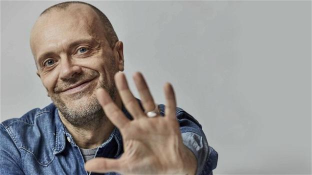 Max Pezzali smentisce una sua partecipazione al Festival di Sanremo: "Non ci andrò mai più"