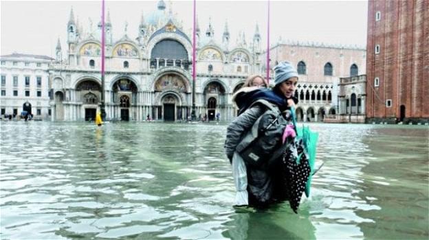Acqua alta a Venezia: danneggiata la Basilica di San Marco
