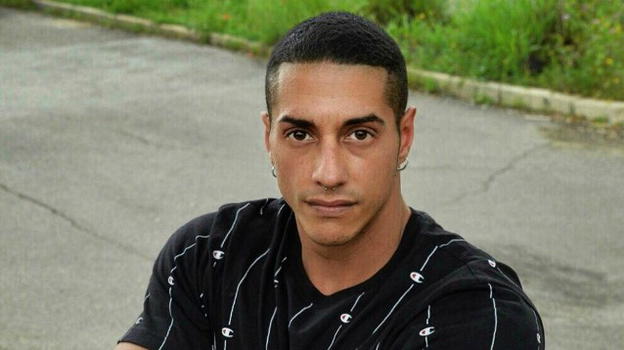 Francesco Chiofalo ironizza sulle persone che soffrono di attacchi di panico