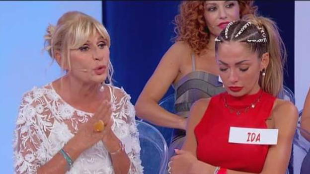 U&D, 19 novembre: bis di lacrime nei camerini per Gemma e Ida, per una delle due però andrà meglio