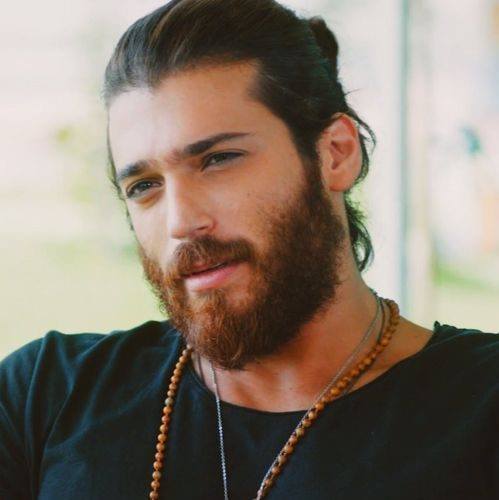 Can Yaman potrebbe partecipare a una serie tv italiana prodotta da Mediaset