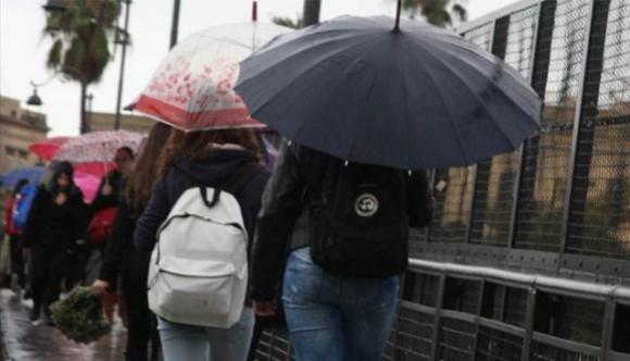 Maltempo, anche domani martedì 19 novembre le scuole resteranno chiuse: ecco l’elenco delle città