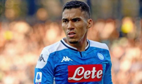 Napoli, ladri a casa di Allan dopo la rivolta