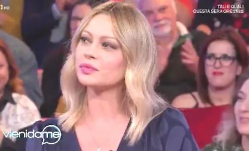 Anna Falchi: “Ho visto gli UFO. Per due volte”
