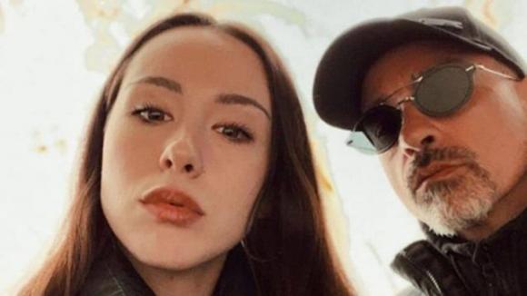 Aurora Ramazzotti: “Non vado all’Isola dei Famosi per colpa di un difetto fisico”