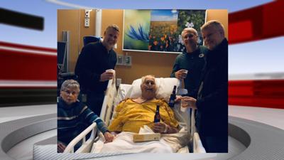 Il nonno chiede di bere un’ultima birra con la famiglia in ospedale prima di morire