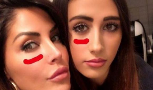 Guendalina Tavassi risponde alle accuse choc della figlia Gaia: “E’ manipolata”