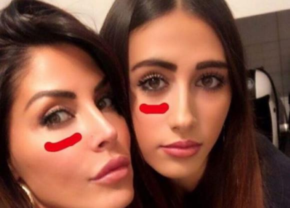 Lite Guendalina Tavassi-figlia, spuntano delle chat private. Imparato: “Sono schifato!”