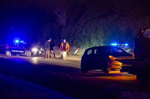 Vede un incidente e chiama i carabinieri, ma era ubriaco e lo aveva causato lui